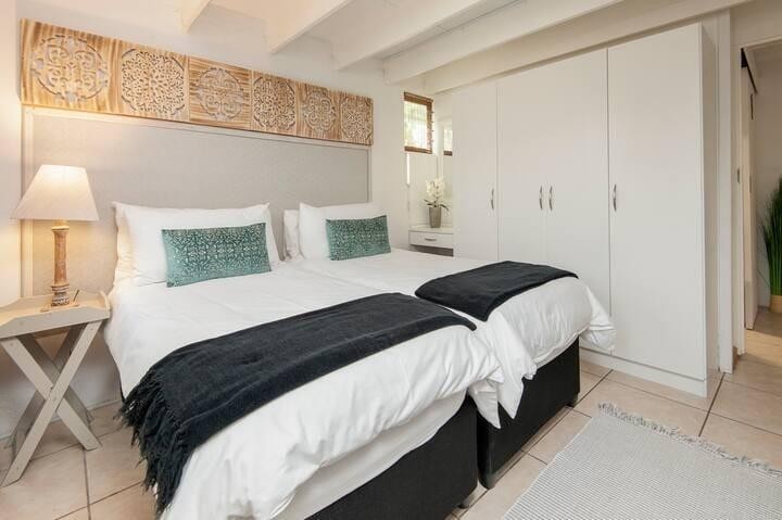 2 Bedroom Property for Sale in Hermanus Western Cape